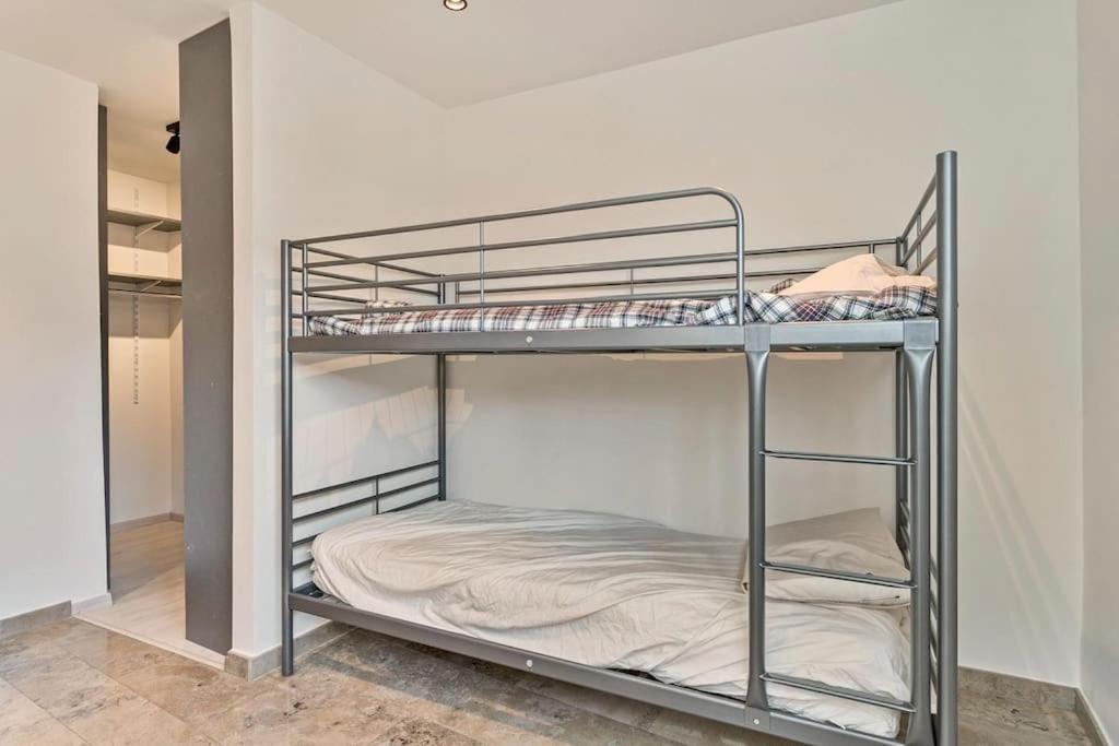 Schitterende Loft Met Jacuzzi En Sauna In Mechelen Exterior foto